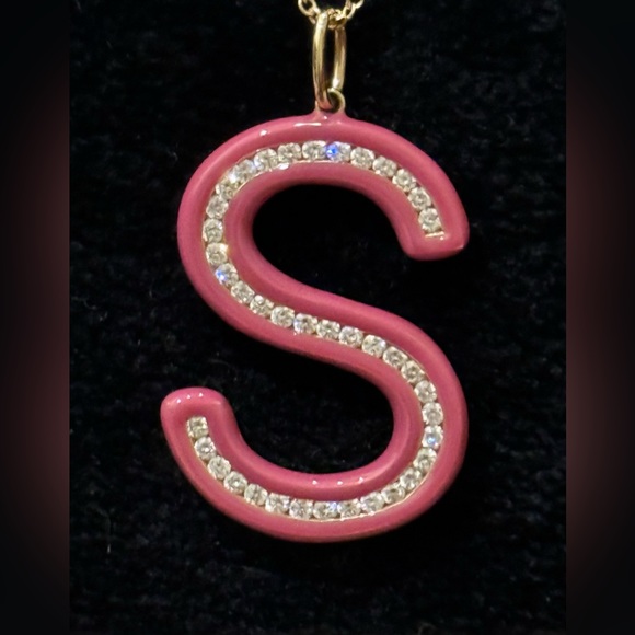 EUC Stephanie Gottlieb Barbie Pink Enamel & Diamond “S” Initial Necklace - Picture 2 of 13